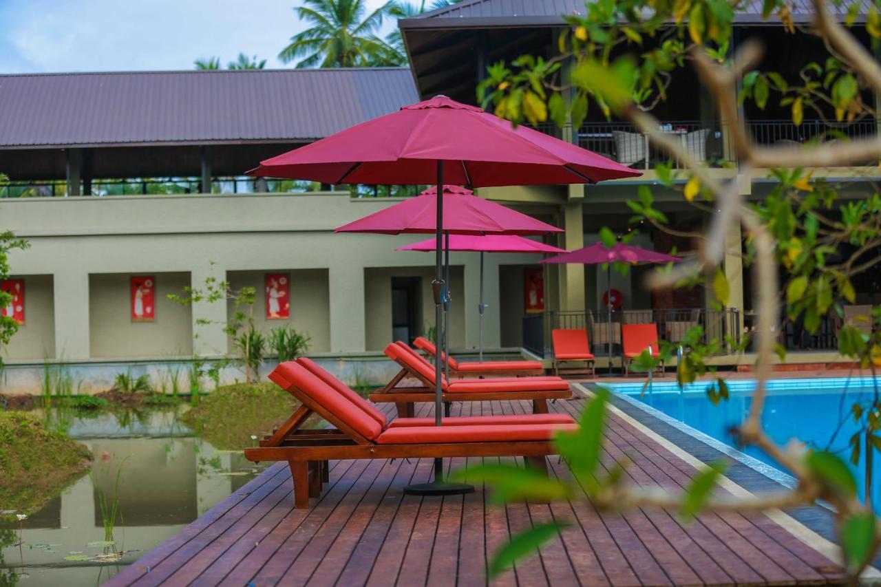 Tropical Life Resort And Spa Dambulla Exterior foto