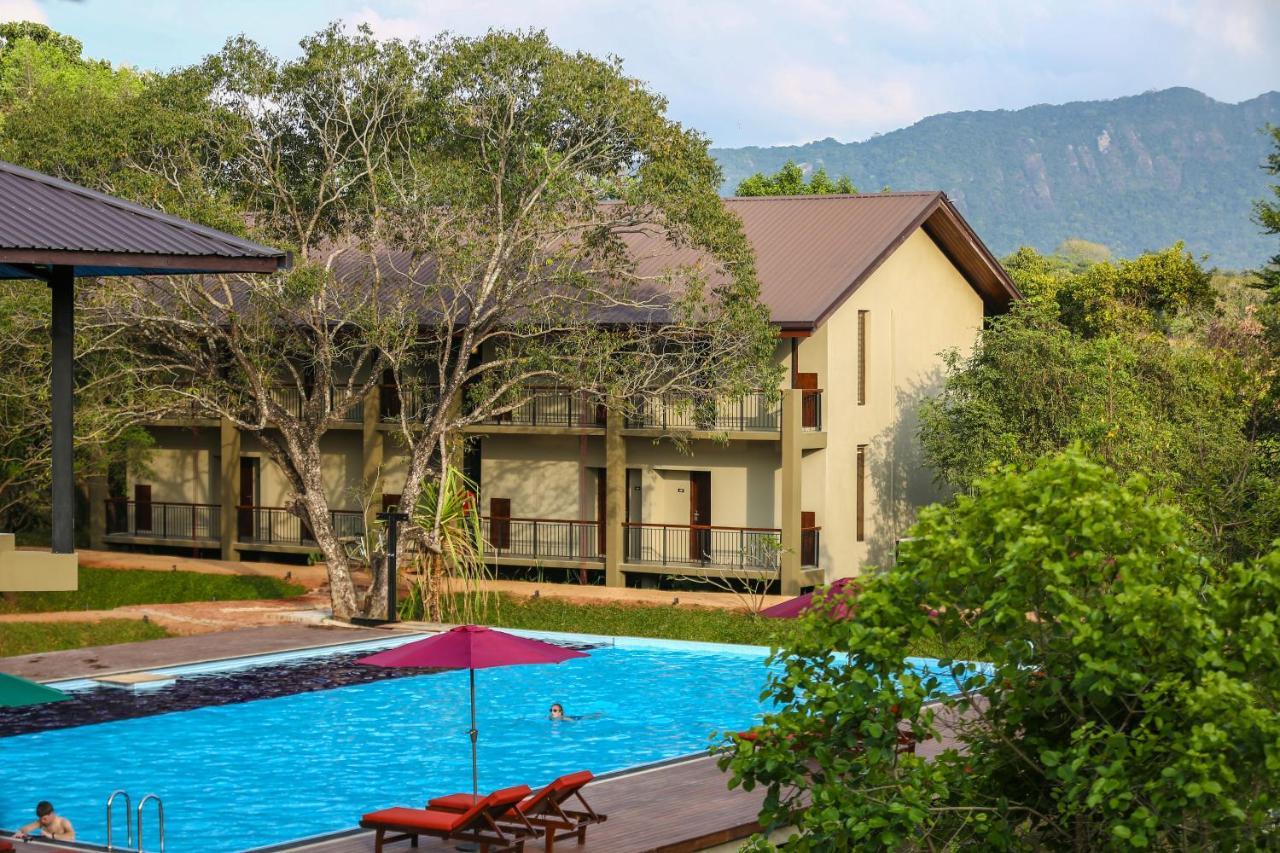 Tropical Life Resort And Spa Dambulla Exterior foto