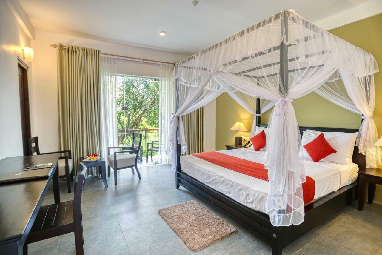Tropical Life Resort And Spa Dambulla Exterior foto